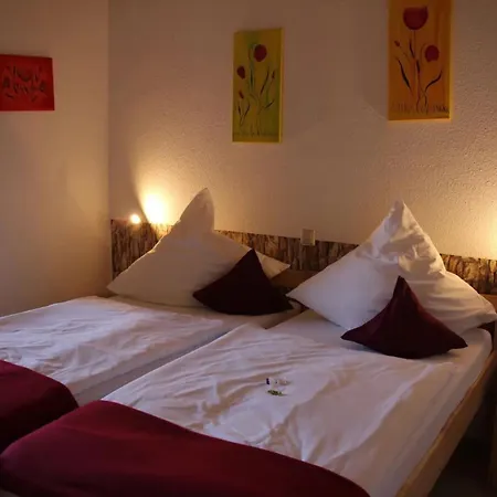 Zum Schwanen 3*