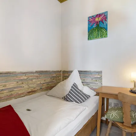 Zum Schwanen Guest house Oberkirch (Baden)